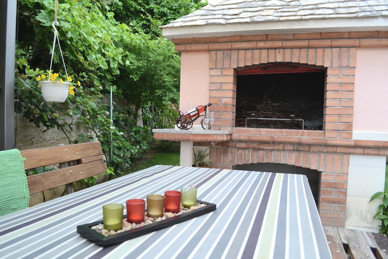 Apartments Dragun Подстрана Екстер'єр фото