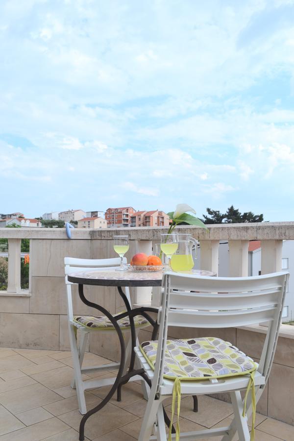 Apartments Dragun Подстрана Екстер'єр фото