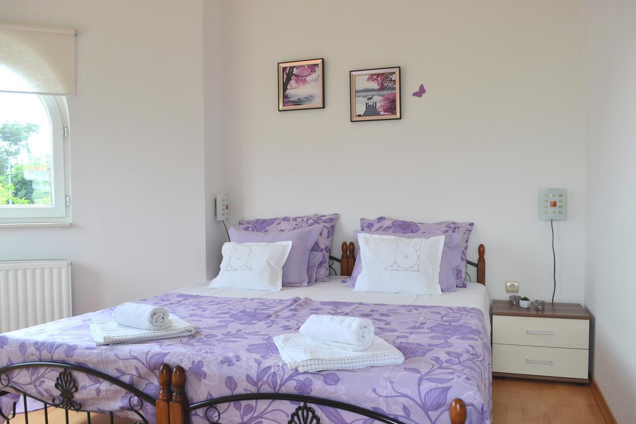 Apartments Dragun Подстрана Екстер'єр фото