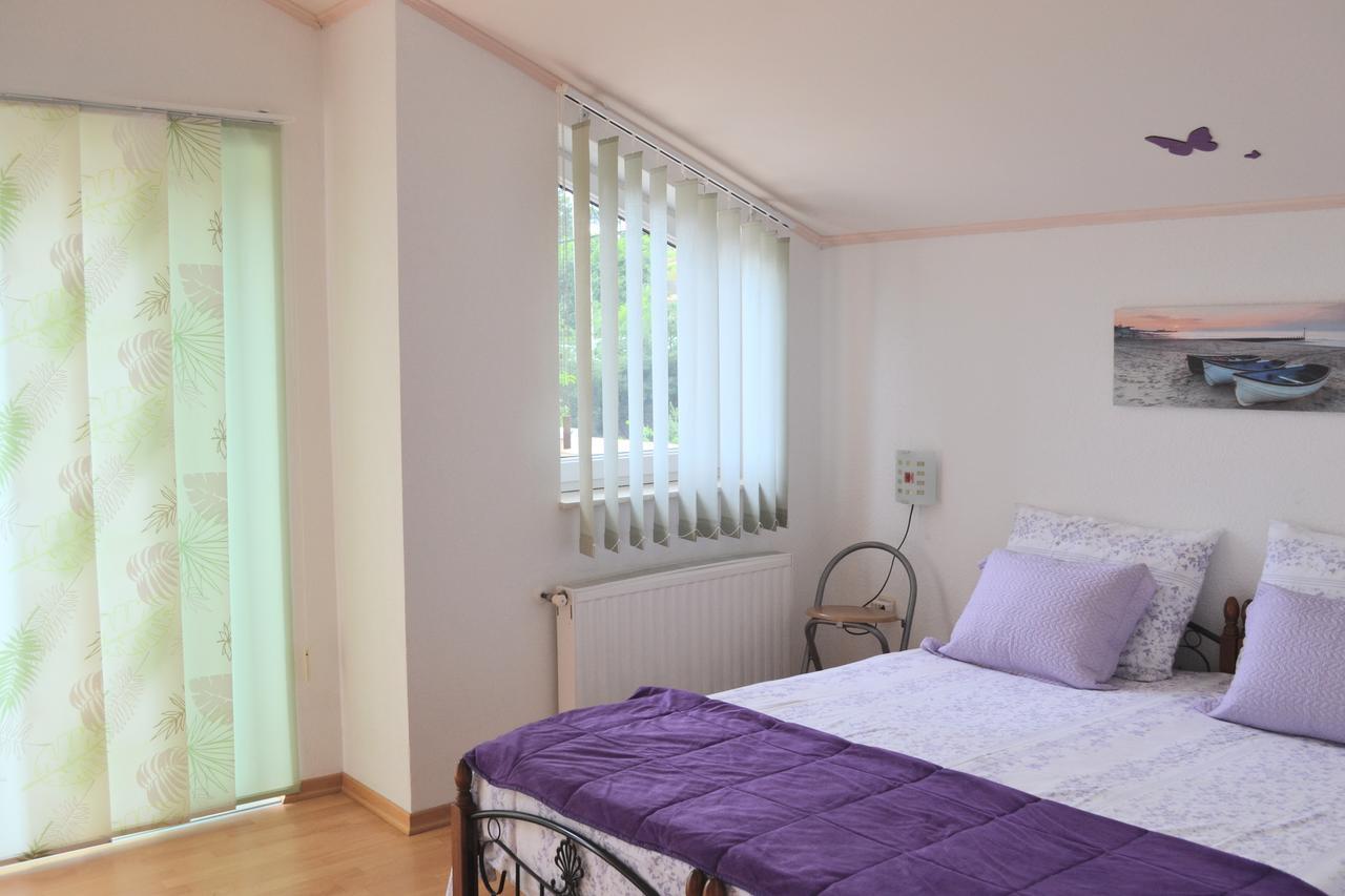Apartments Dragun Подстрана Екстер'єр фото